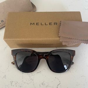 [SOLD] NEW Meller Sunglasses